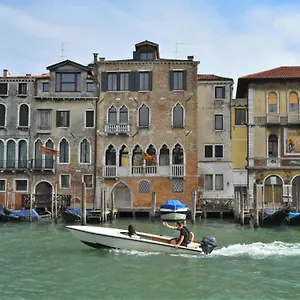 venice-apartment-venice.hotelinveneto.com/