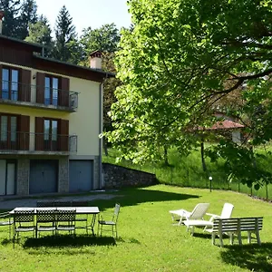 https://green-house-bossico.it-lombardy.com